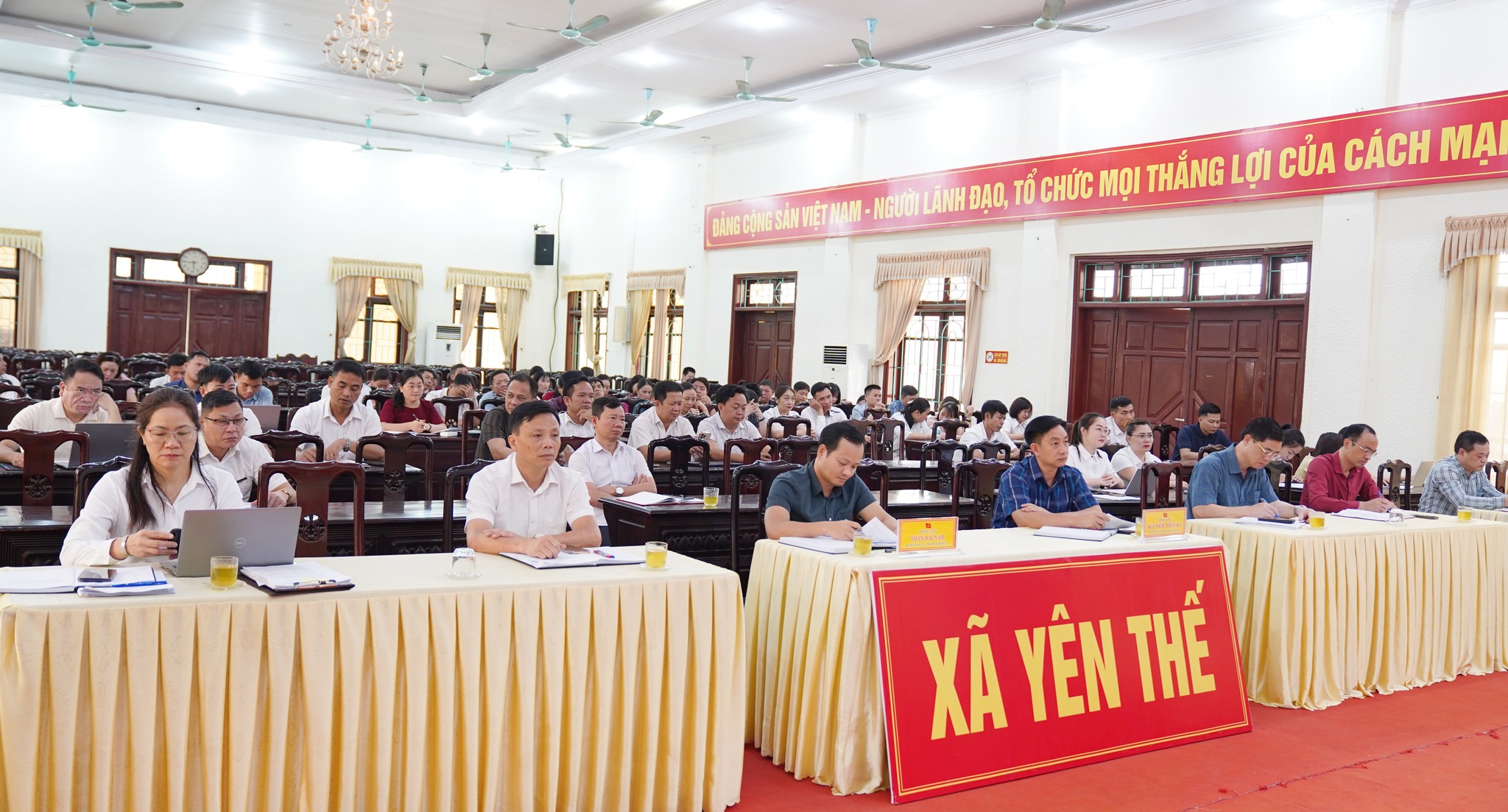 Yên Thế tham dự Hội nghị toàn quốc quán triệt Nghị quyết.mp4